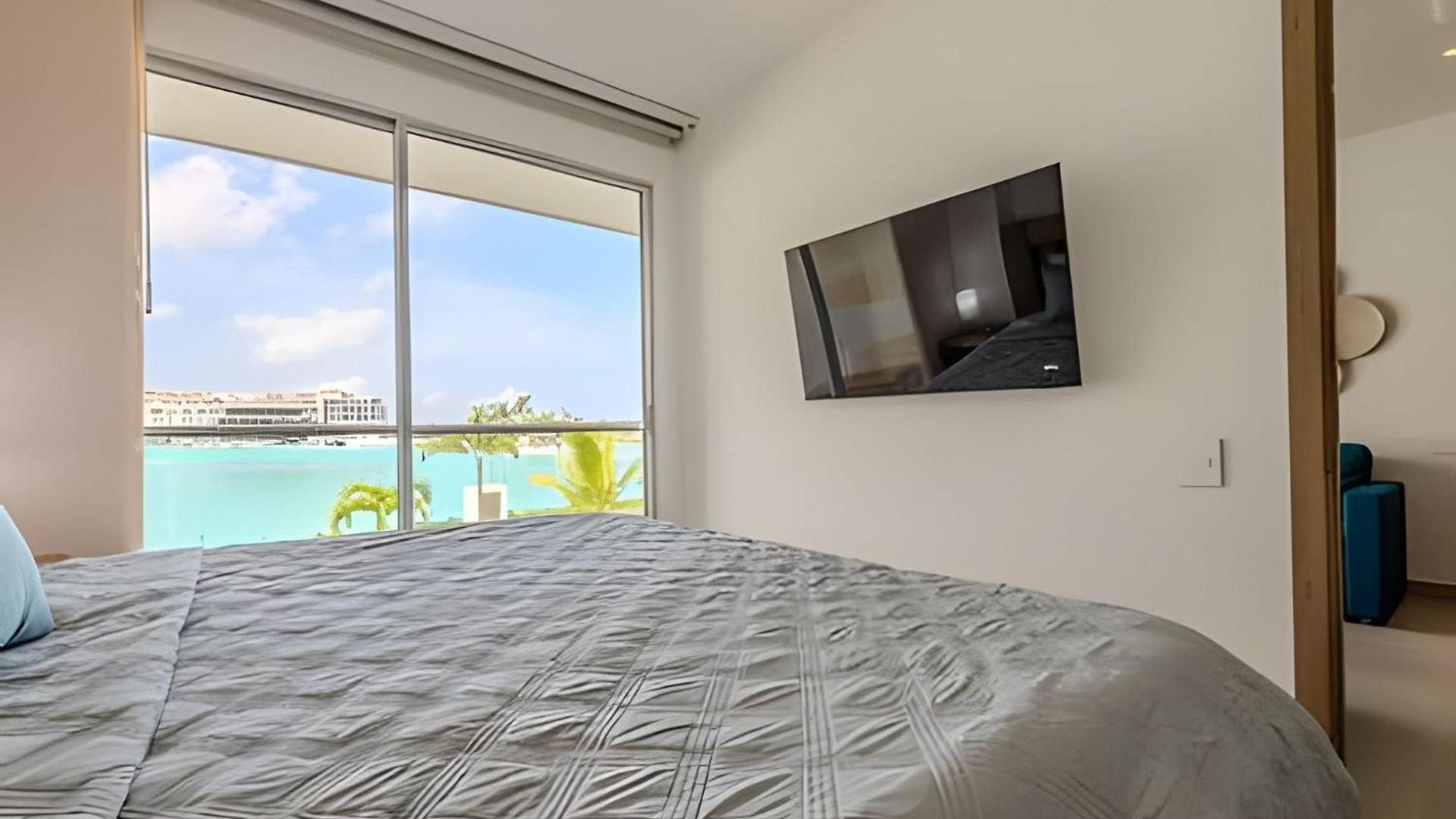 Vista A Laguna Cristalina + 2 Alc + Parking Apartamento
